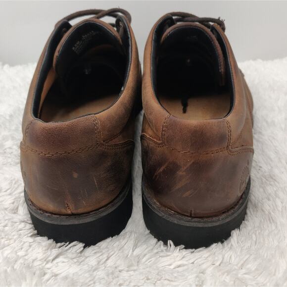 Timberland Lace up Waterproof shoes sz 9.5 main image 4